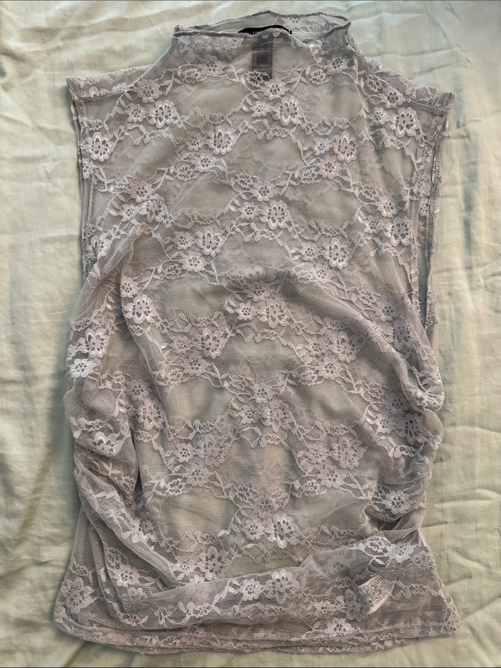 Forever 21 Light Lavender Lace Sleeveless Camisole